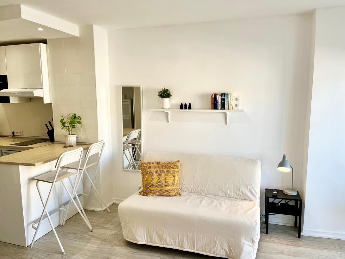 Cozy Central Studio Near The Beach Benalmádena Exteriör bild